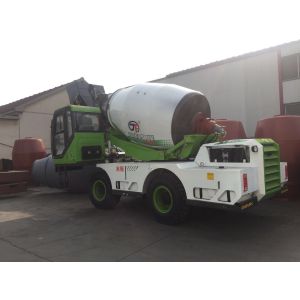 4 cubic meters self loading concrete mixer for truck