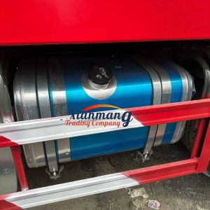 HOWO NX 380HP 8x4 12 Wheel Dump Truck Heavy Duty Tipper Truck With Rear Camera