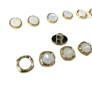 2021 new designs plastic sewing coat button pearl buttons wholesale