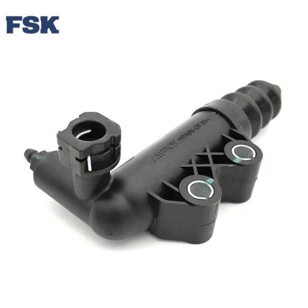 24104710 24104709 Applicable To Chevrolet Sail 3 Clutch Master Cylinder Clutch