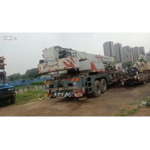 Quality Original Condition Zoomlion 50V 50t Truck Crane Used for Lifting Equipment in White for sale