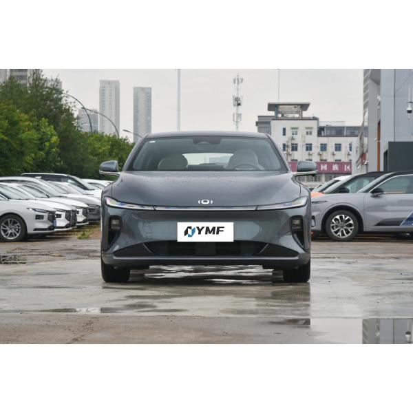 Hangan Qiyuan A07 EV Car with 94.3 kWh Battery Capacity and 5-Seat Sedan Body Structure