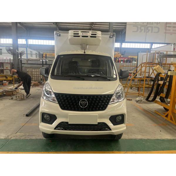 Refrigerated Truck with Manual Transmission and Energy Sources