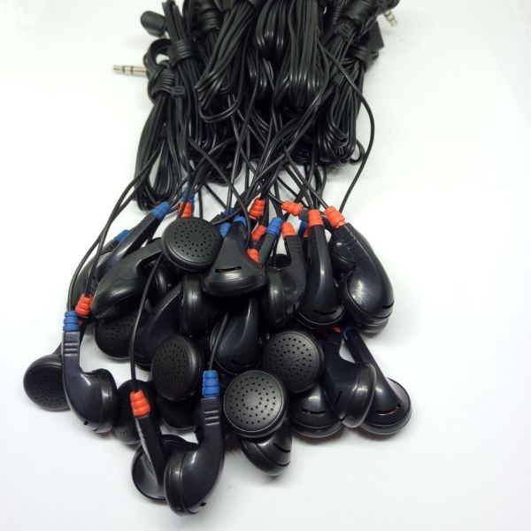 Classical Blue and Red Disposable Big Bus Earphone Bulk Buy From China
