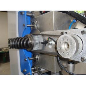 D&T Horizontal Flexible PU Foam Cutting Machine Oscillating Blade Contour Cutter