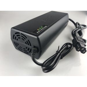 93% Charging Efficiency 1300W 15A 84V DC Charger for 20s 72V 73V Li-ion/Lithium