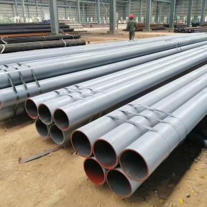 Hot Rolled ST37 Fluid Steel Tube Pipe 6m Carbon Welded