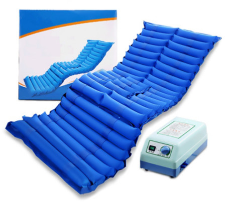 Buy Striped Anti Decubitus Mattress Stain Resistant Low Energy Consumption at wholesale prices