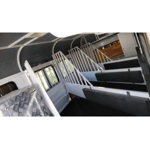 Australian standard 3 angle horse float with small kitchen
