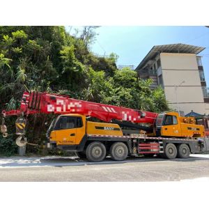 2013 Sy Maximum Lifting Height 40m Orange and Red Crane for Construction Company