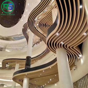 Environmental Friendly Linear Suspended Metal Ceiling 0.9mm White Aluminum