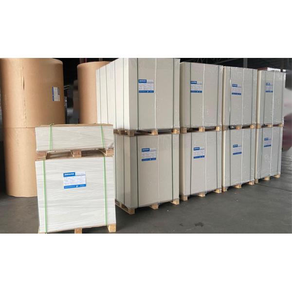 White Art Paper Roll 157gsm White Art Paper Roll C2S Cardboard 54inch Wide X 210m Long, 45 - 50kg Roll Weight