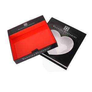 Cosmetic Cardboard Custom Made Paper Boxes With Heart Shape Window