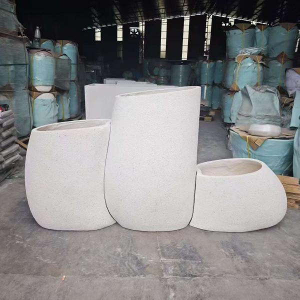 Stylish Extra Large White Irregular Curved Flowing Outlines Round Fiber Clay Planter