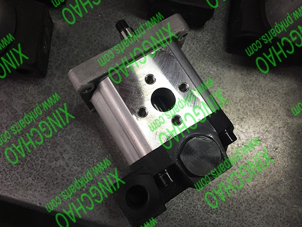 A42XRP2-5180277 Ford Tractor Parts Power Steering Pump LH 22.5Cm Agricuatural