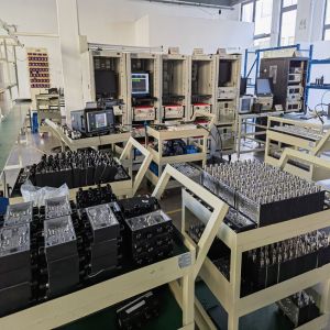 RF Hybrid Coupler 4 in 4 out 698-4000MHz DIN-F with 2.000kg Package Gross Weight