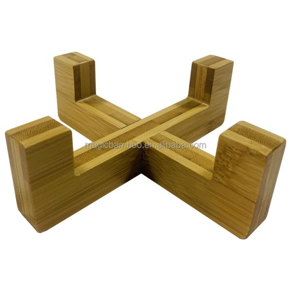 Single Multicolor Dog Bowl Holder Made of Natural Bamboo Add Bowl 7.5cm Height for Outdoor