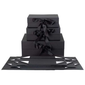 Collapsible Clothes Packaging Box Debossing Kraft Paper Gift Box Handmade