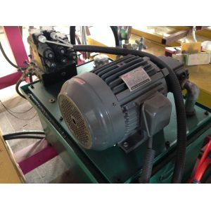 thick sheet vacuum thermoforming machine