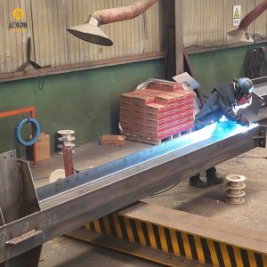 Modern Steel Structure Building with Bolt Connection and Roller Shut Door