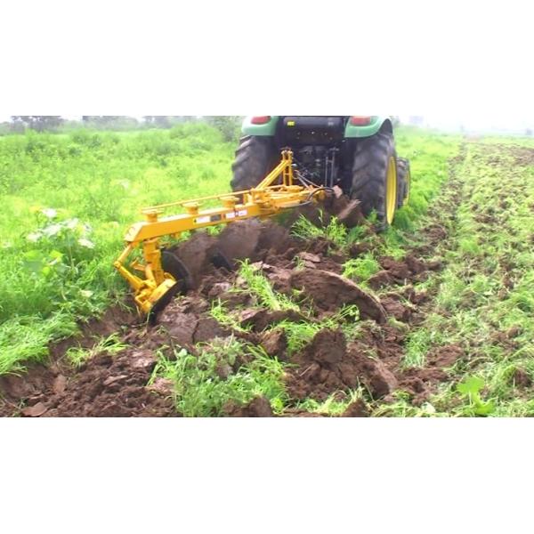 Reversible disc plough
