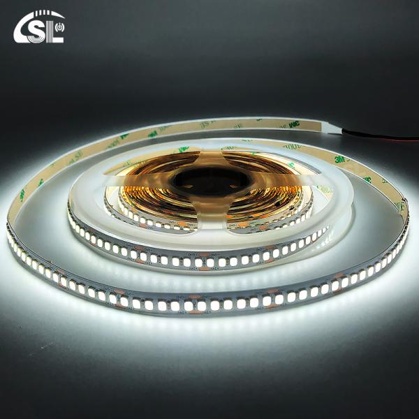 Residential DC12V 24V SMD2835 Electroplate PCB 240Ds 8mm Ra 80 6500K LED Light Strip