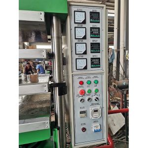 High-Quality Vulcanizing Machine for Rubber Toy