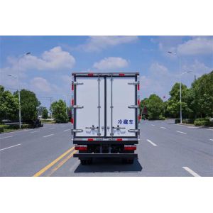 Dongfeng Temperature Adjustable 3ton Refrigerated Container Truck