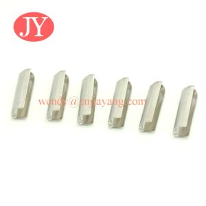 Metal shoelace tag with custom logo