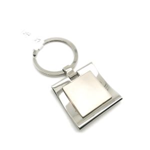 China MOQ 500 Metal Keychain Holder with Zinc Alloy Material on sale