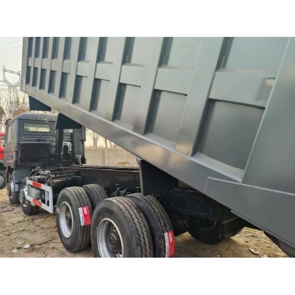 Shacman 8*4 F3000 High Load Capacity Tipping Truck Dump Truck Hot Sale