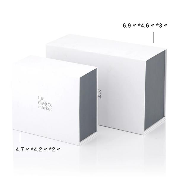 Buy Elegant White Cardboard T Shirt Packaging Boxes Flat Apparel Glossy at wholesale prices