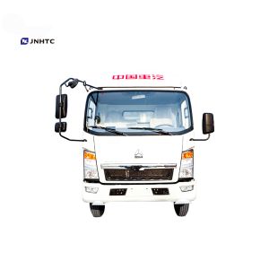 Howo 6 Wheeler Light Refrigerated Box Truck 3T 5 Tons