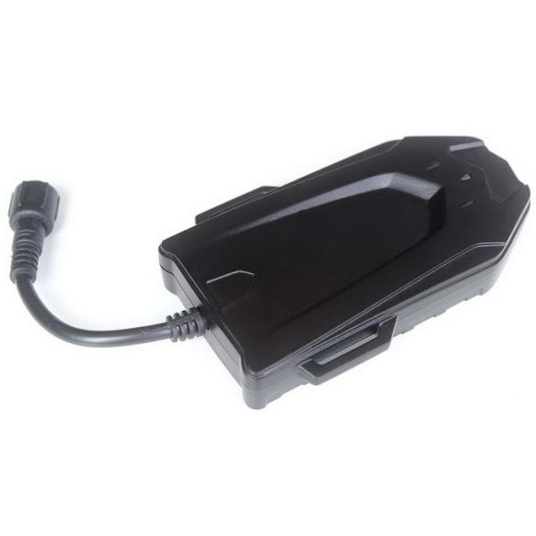 New IP66 Waterproof 3G WCDMA Vehicle GPS Tracker Realtime Locate GPS locator Remote cut oil or circuit supported