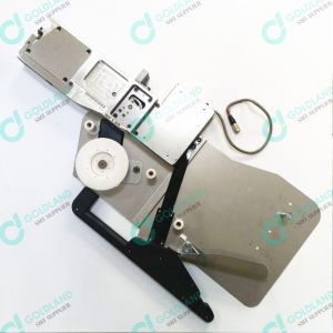 China SMT machine parts 32mm MOTORIZED feeder for IP3 QP242E QP3 XP2 FUJI smt pick and place  machine feeder KDE-3200 on sale China SMT machine parts 32mm MOTORIZED feeder for IP3 QP242E QP3 XP2 FUJI smt pick and place  machine feeder KDE-3200 on sale