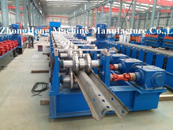 China Automatic Gearbox Drive Highway Guardrail Roll Forming Machine 2 / 3 Waves