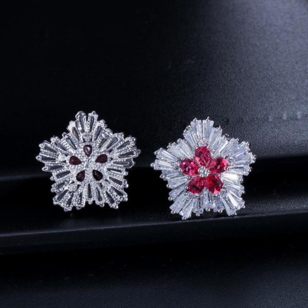 Flower Stud Earrings Women Luxury Shiny CZ Earring Fashion Contracted Wedding Accessories High Quality Earrings Jewelry