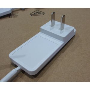 Insert Injection molding, Automatic inserts feeding,High quality, precision size