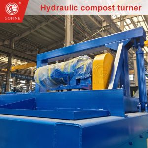 Hydraulic Lifting Compost Mixing Machine With Energy Saving Consumption