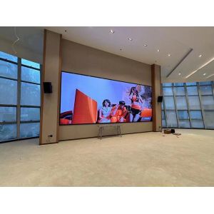 Rental And Installation Curved Screen Ultra-Clear High Refresh Rate 400x300mm