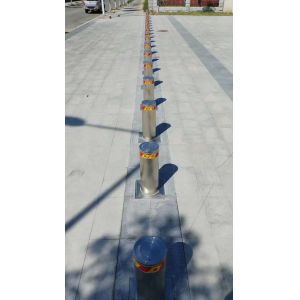 Vertical Lift Rising Metal Bollard Barrier For Gate