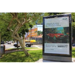 Cost-Effective 65 Inch Outdoor Digital Ads Signage 2500nits Brightness A For Bus