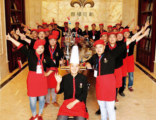 Commercial Teppanyaki Grill Table with 500*400mm Cooking Size 50-300℃ Temperature Range and 5KW Power for Restaurants and Hotels