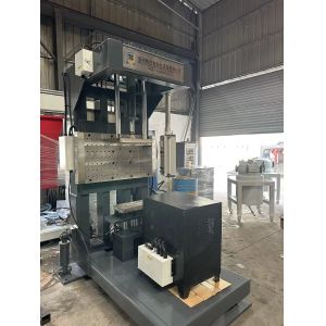 Industrial Epoxy Resin Machine With Machine Weight 5300KG-9200KG And Clamp Plate