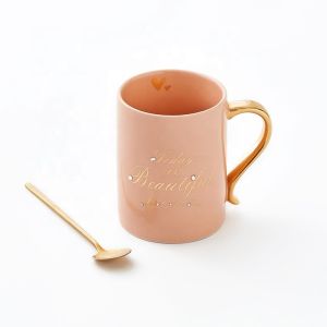 China Ready To Ship In Stock Custom 400ml Pink Gift Milk Porcelain Cup Reusable Coffee Ceramic Mug With Spoon As Gift Set on sale