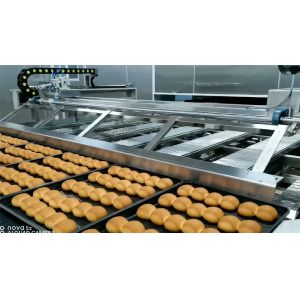 ISO9000 25cm Insulation Baking Tunnel Pastry Production Line