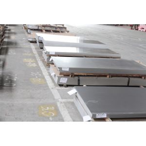 China ASTM 300 Series Martensitic Stainless Steel Corrosion Resistance Wide 1000 - 2000mm Polished Finish on sale