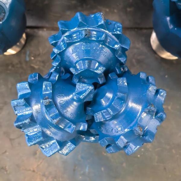 Rubber Sealed Milled Tooth Rock Roller Bit Steel Tooth Tricone Drill Bit For Well Drilling