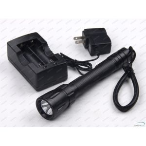 Quality Zoomable Led Flashlight With 1800 Lumens, Portable Cree Led Flashlight Torch for sale