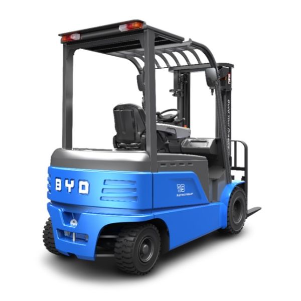 BYD's Four Pivot Balance Weight 3.0-3.5 Ton Pure Electric Forklift For Dual Drive